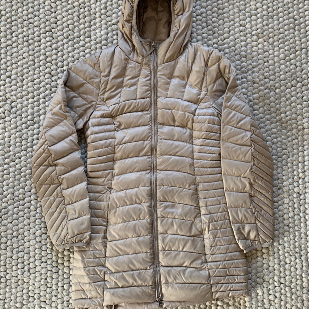 Eddie Bauer Astoria puffer jacket long-small